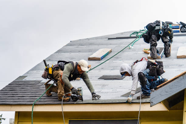 Professional Roof Installation technician working in Hawleyville, CT